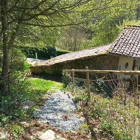 Les Glycines - La Roche - Shared Solar Heated Pool - Garden - Fenced Garden For Dogs *